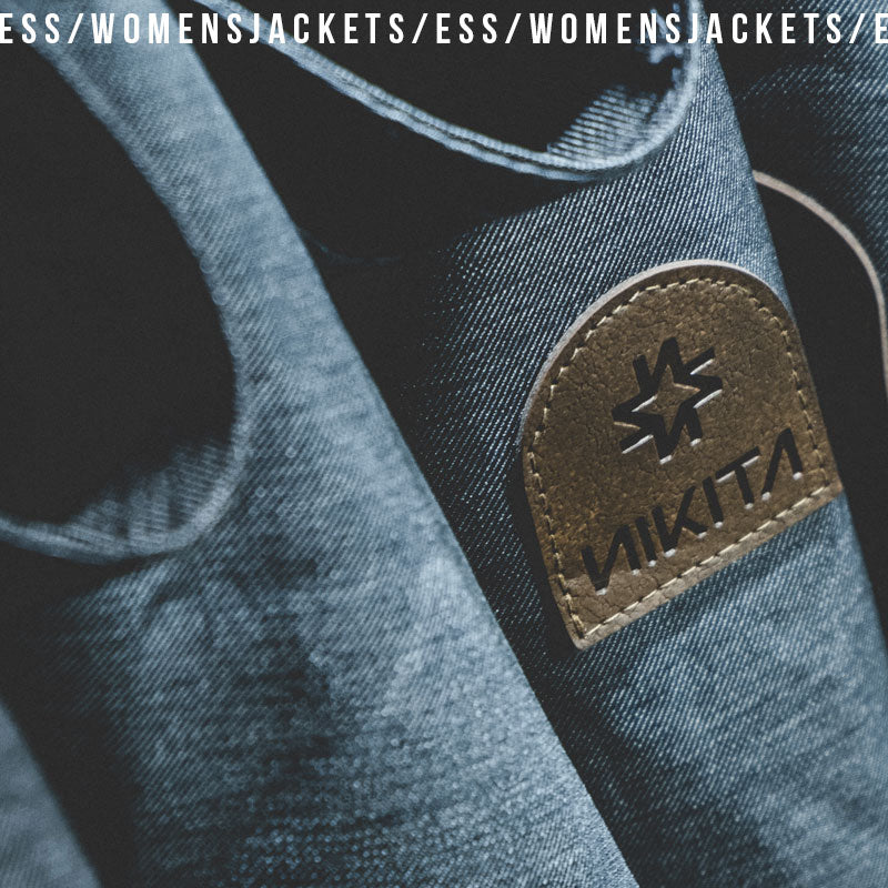 Snow Jackets - Womens
