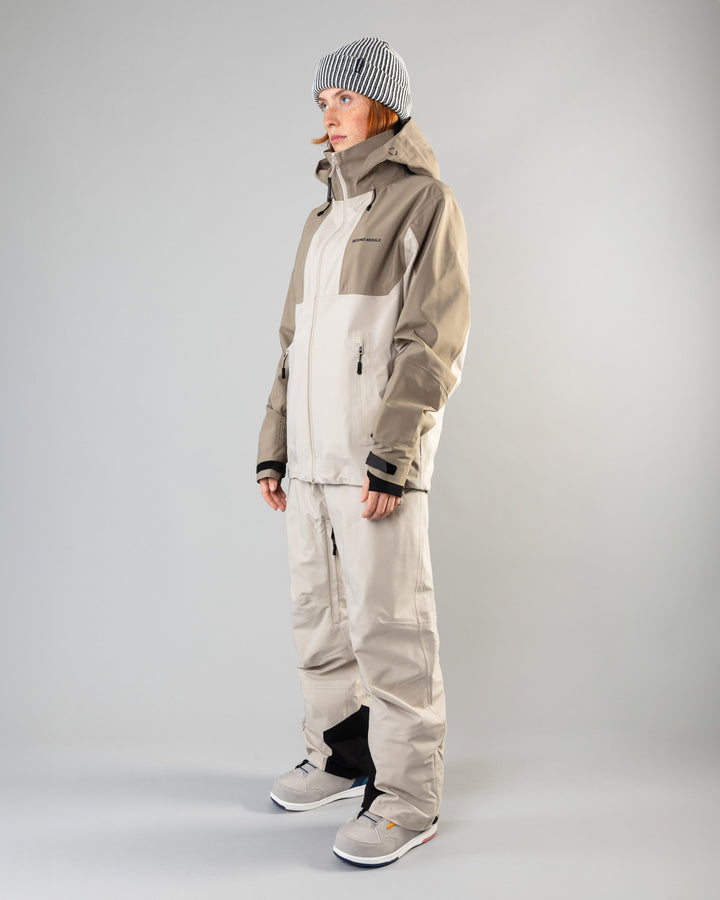 Beyond Medals 2025 Tech 3L Jacket