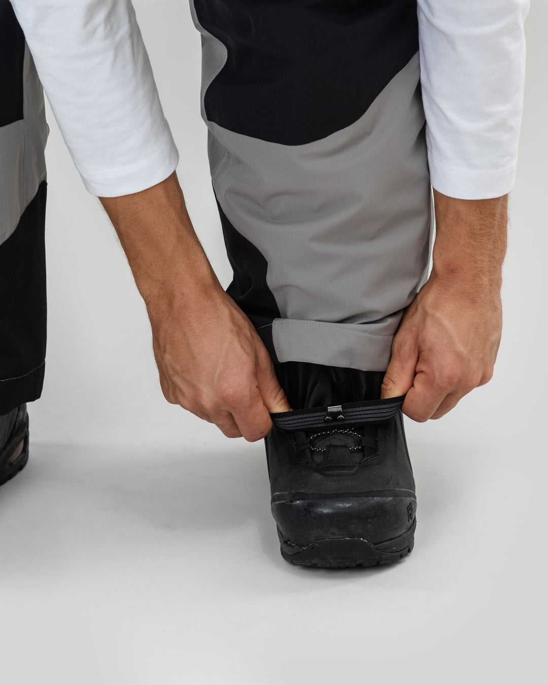 Beyond Medals 2026 2L Zip Pants