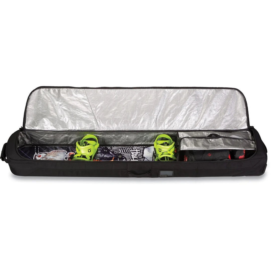Dakine Low Roller Snowboard Bag – ESS Board Store Dakine Low Roller Snowboard Bag – ESS Board Store