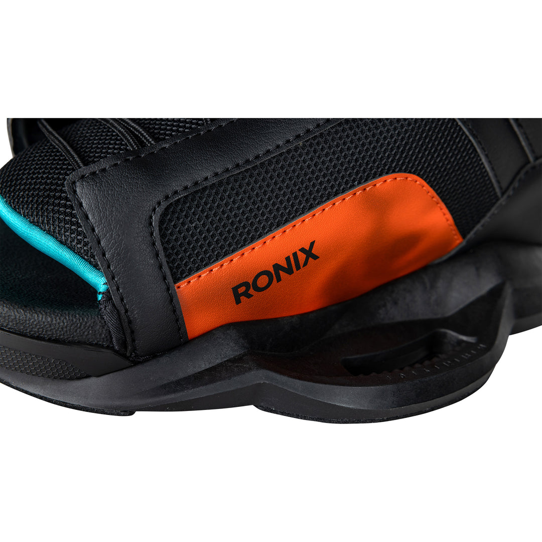 Ronix 2027 Vault w/ Vision Boot Youth Wakeboard Package