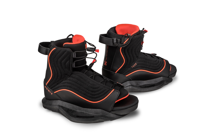 Ronix 2027 Krush w/ Luxe Boot Wakeboard Package