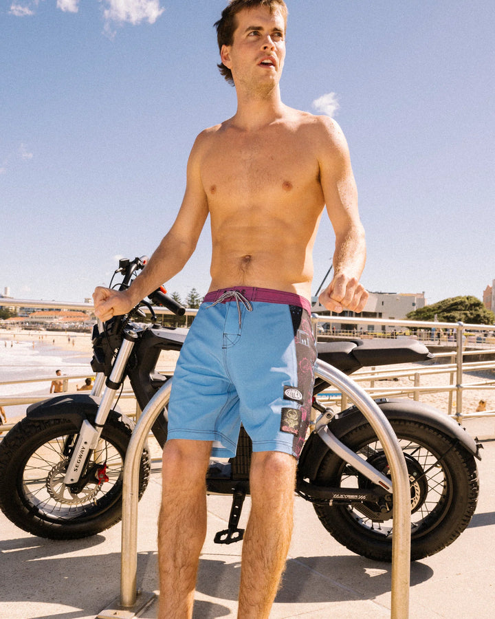 Critical Slide Madness 18" Boardshorts