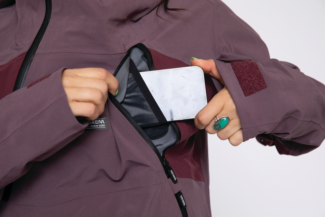 L1 2024 Atlas Womens Snow Jacket