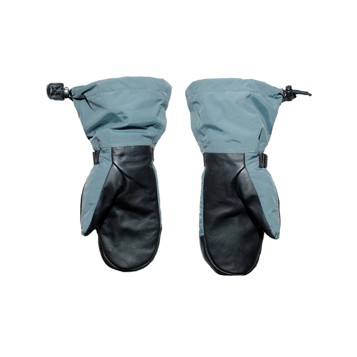 Salmon Arms 2025 Over-mitt 2