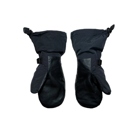 Salmon Arms 2025 Over-mitt