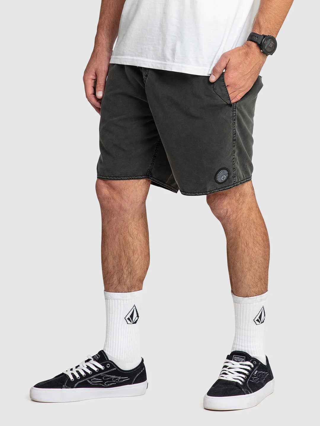 Volcom Center 17" Trunk